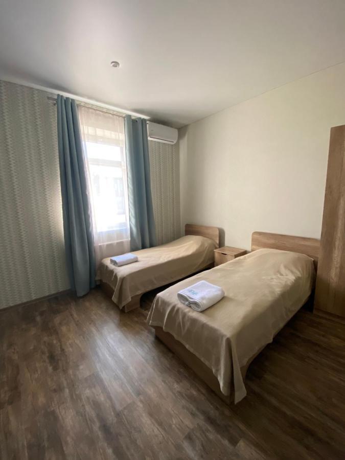 Hotel Dozari Korostyshiv Extérieur photo